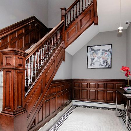Large Studio W/ Queen And Sofa Bed..#38 Brookline Ngoại thất bức ảnh