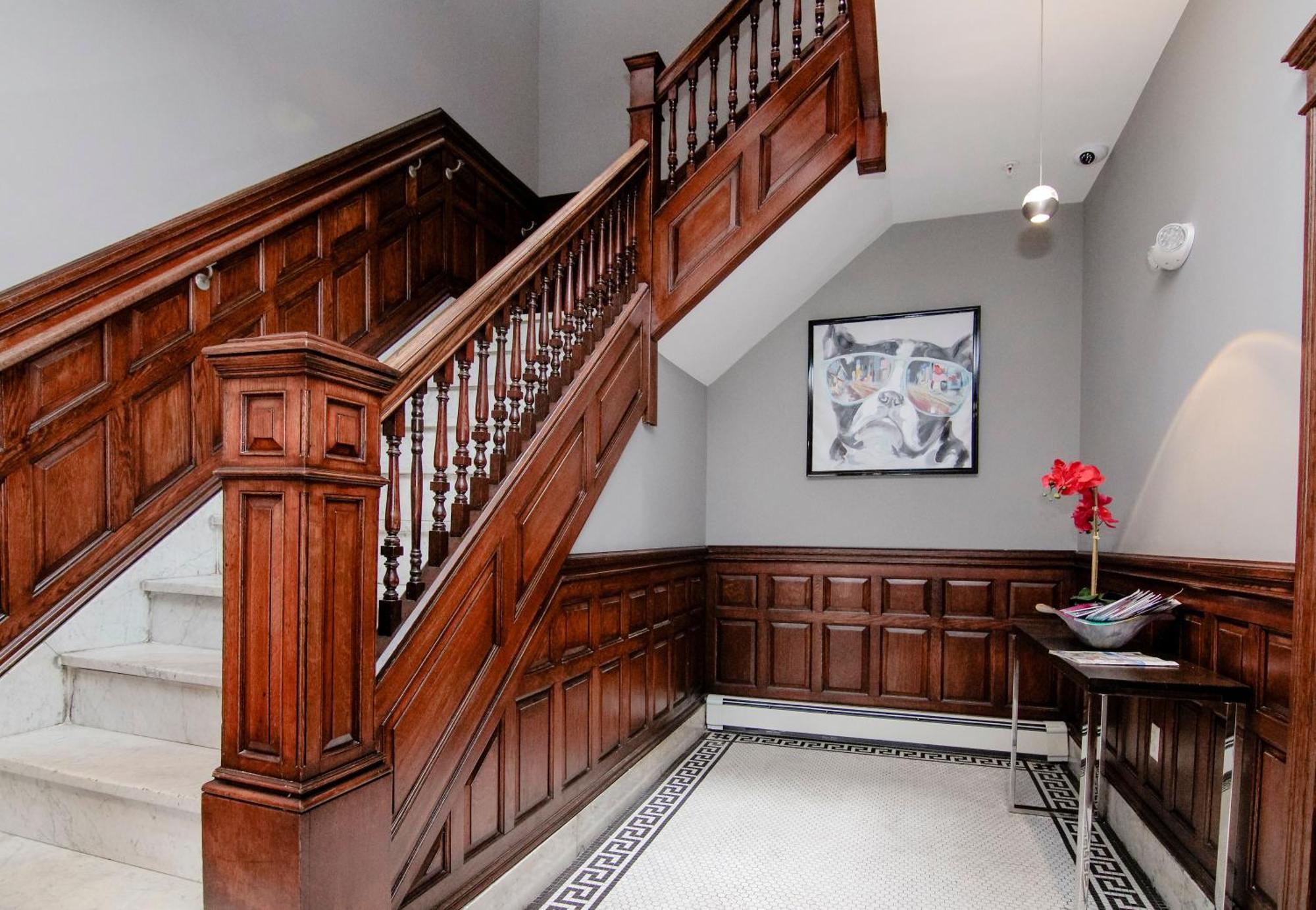 Large Studio W/ Queen And Sofa Bed..#38 Brookline Ngoại thất bức ảnh